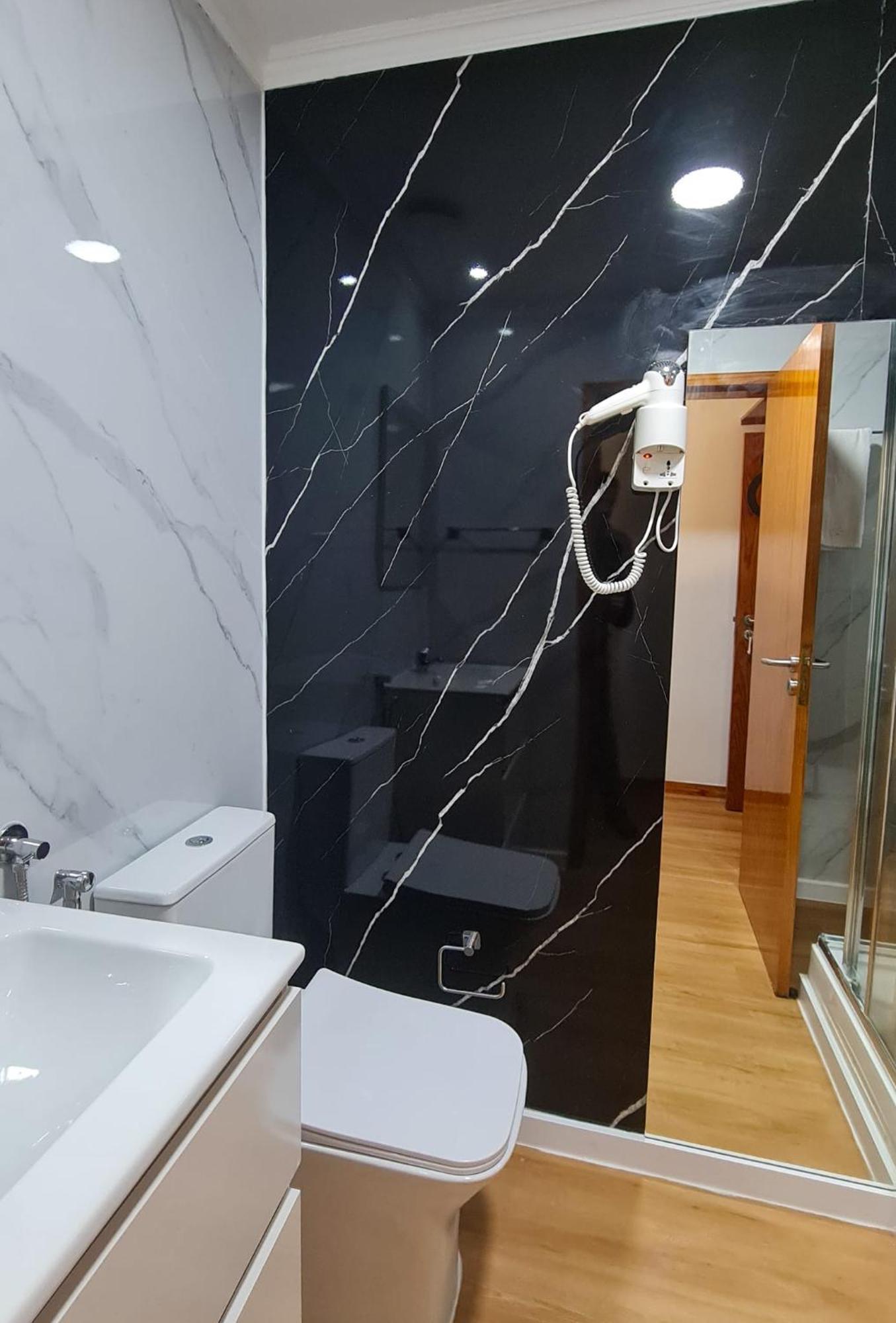 Bn Ghouse Apartment ลิสบอน ภายนอก รูปภาพ